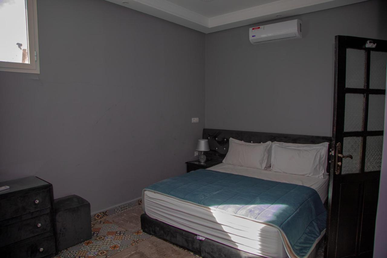 Jnanat Aicha Guesthouse Wawizelte Екстериор снимка