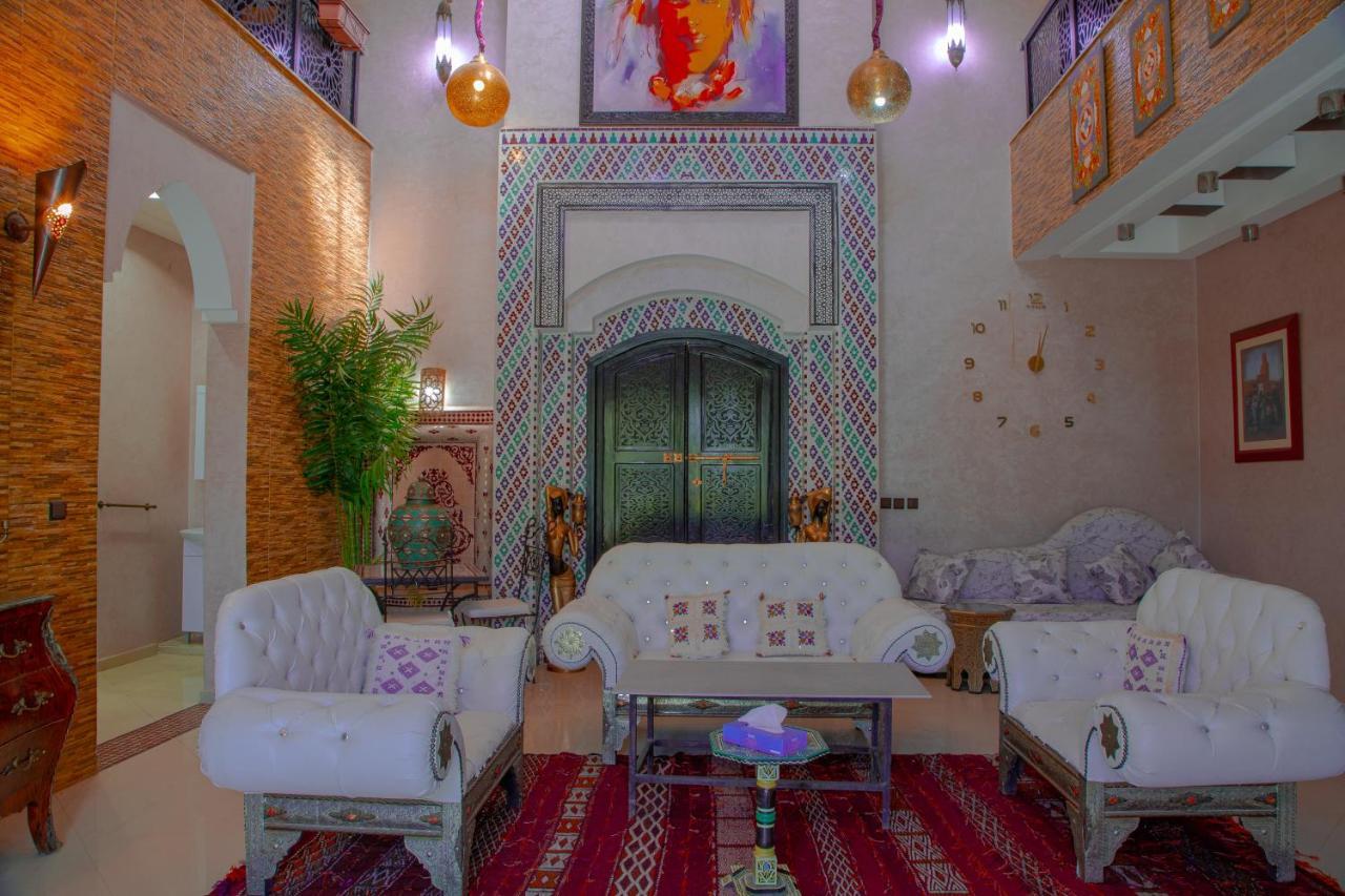 Jnanat Aicha Guesthouse Wawizelte Екстериор снимка
