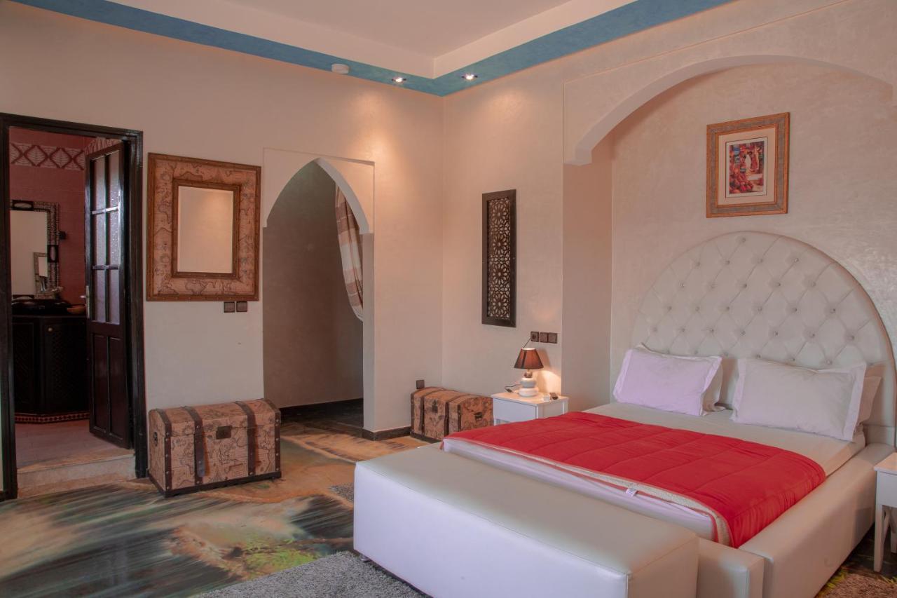 Jnanat Aicha Guesthouse Wawizelte Екстериор снимка