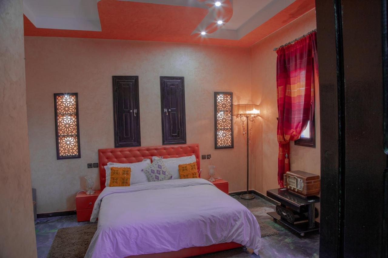 Jnanat Aicha Guesthouse Wawizelte Екстериор снимка