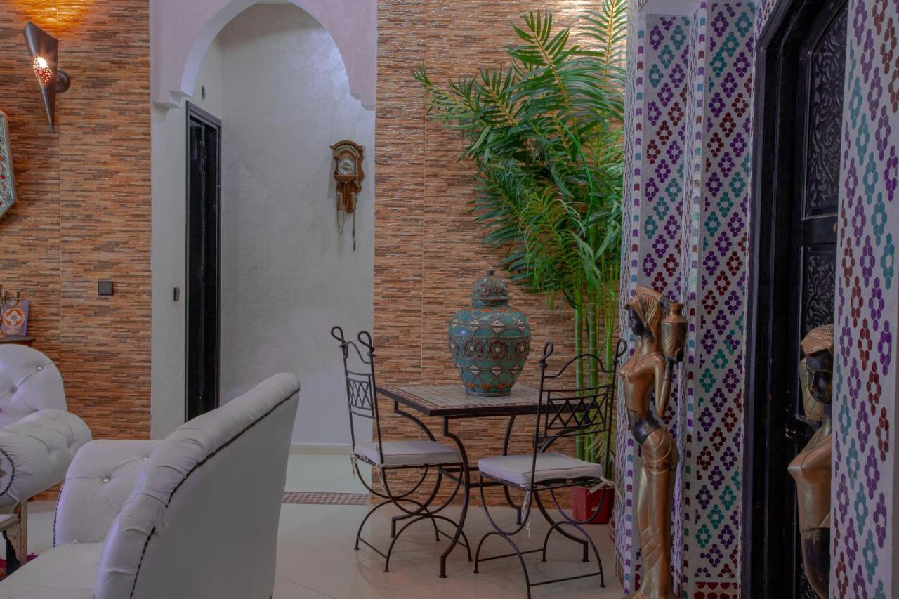 Jnanat Aicha Guesthouse Wawizelte Екстериор снимка