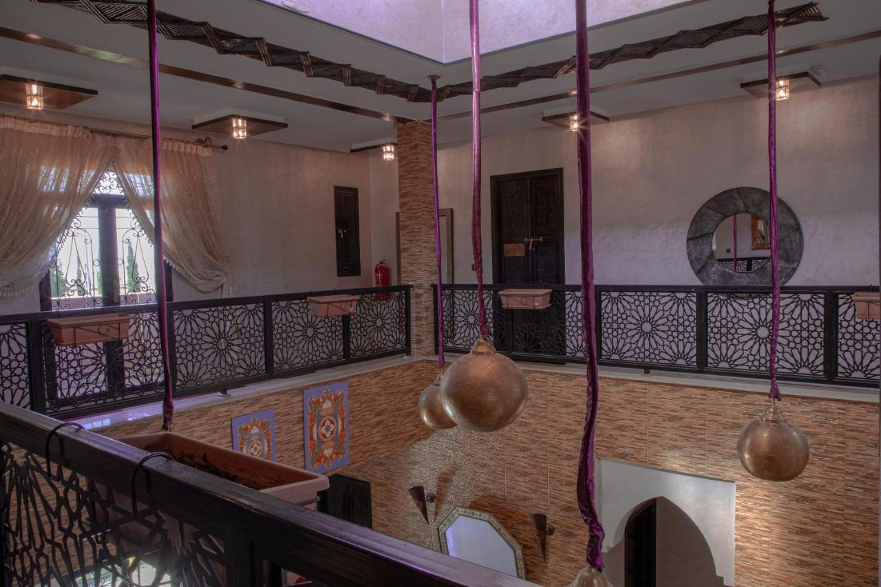 Jnanat Aicha Guesthouse Wawizelte Екстериор снимка