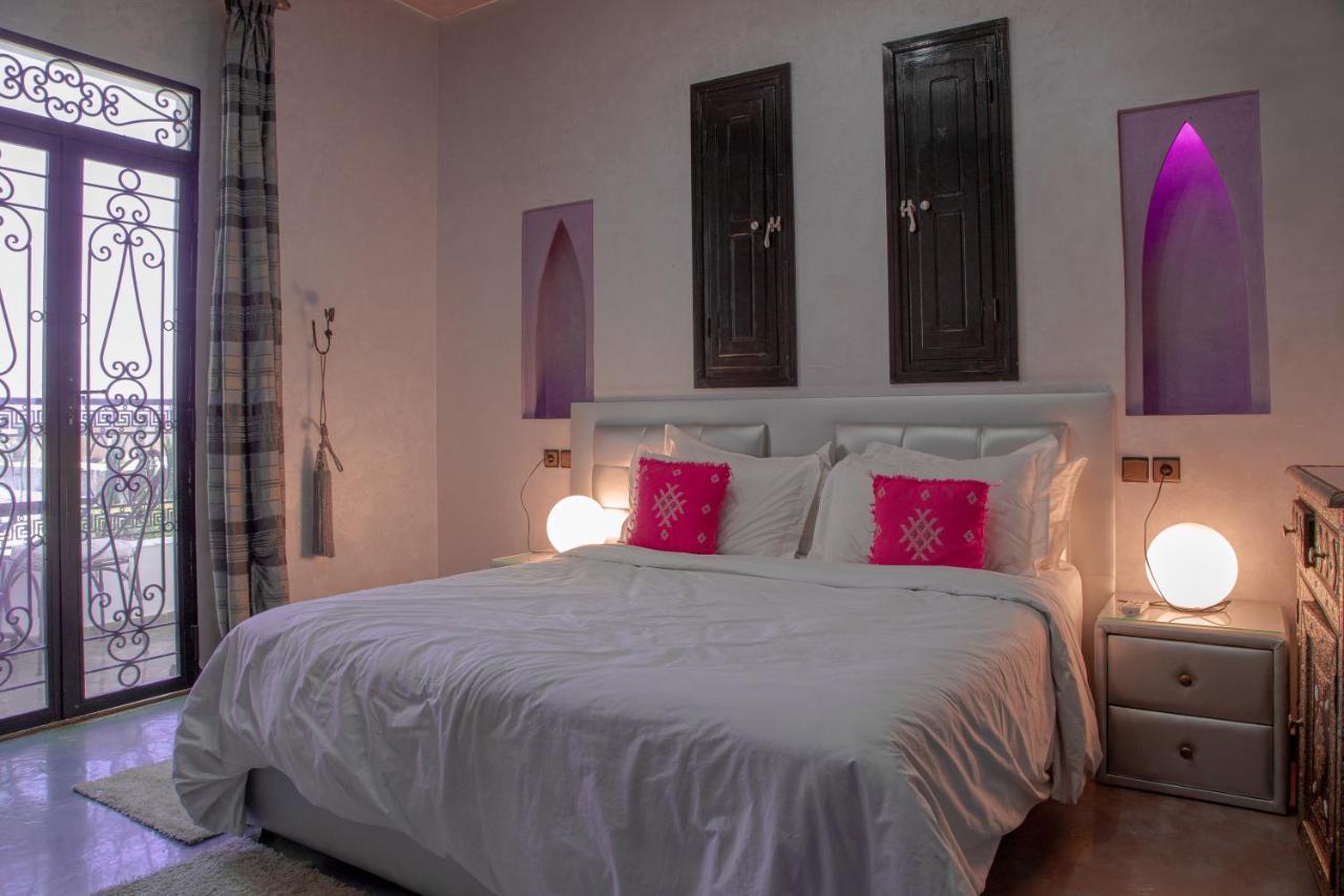 Jnanat Aicha Guesthouse Wawizelte Екстериор снимка